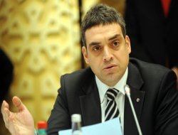 CHP’li Oran Cumhuriyet gazetesine sahip çıktı