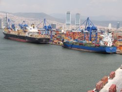 Ege Bölgesi ihracatı 19 milyar dolara yaklaştı