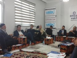 Siyaset ve Strateji Konuşmaları