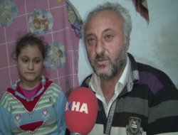 Çaresiz baba kızı için yardım bekliyor