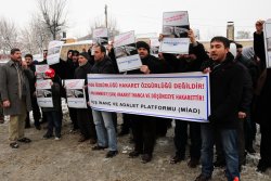 Muş’ta çirkin karikatüre tepki