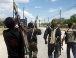 Suriyeli muhalif komutanlardan farklı açıklamalar