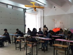 DÜ’de model uçak yapım kursu başladı