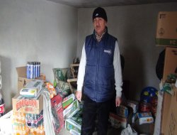 Camiye ve bakkala giren hırsızlar 14 bin TL değerinde eşya çaldılar