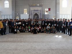 Gaziantep’te Davet ve Kardeşlik Vakfı’ndan ‘Hadis Kampı’