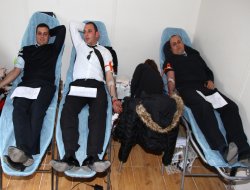 Gaziantepli şoförlerden Kızılay’a kan bağışı