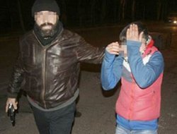 Diyarbakır'da kimlik kontrolü yapan çocuk yaşta grup sivil polislere yakalandı!