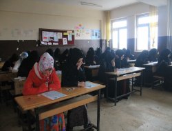 150 hanelik köyde 140 kişi siyer sınavına girdi