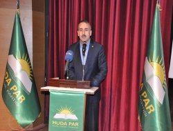 ‘Çarşaf İslami asaletin zirve noktasıdır’