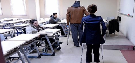 Milli Eğitim Bakanlığı 300 engelli öğretmen alacak