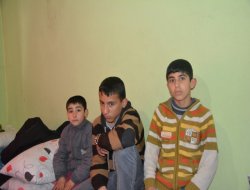 Suriyeli mağdur aileler yardım bekliyor