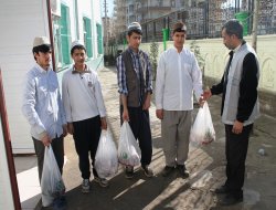 İHO EBRAR'dan medrese öğrencilerine yardım video