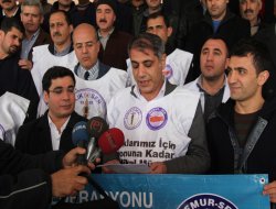 Sağlık-Sen, sağlık çalışanlarının sorunlarına dikkat çekti