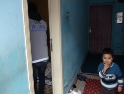 İHO EBRAR Adana’da muhtaç ailelere yardımda bulundu
