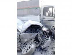 Zincirleme kazada 5 araç birbirine girdi