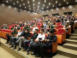 Siirt Üniversitesi Tarih Topluluğundan Hocalı Katliamı Paneli