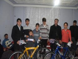 KDSS'de dereceye girenlere hediye yağmuru