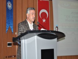 Eğitim Bir Sen'den Batman'da ‘Kürt Dili ve Medreseler’ konferansı