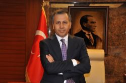 Gaziantep’in yeni Valisi Nursal Çakıroğlu, göreve başladı