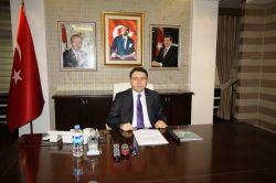 Ağrı Valisi Musa Işın görevine başladı