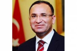 Üç Bakan değişti