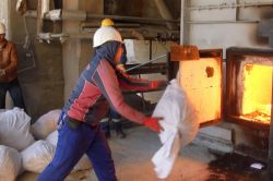 Diyarbakır’da tonlarca uyuşturucu maddesi imha edildi