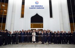 Gaziantep’te İlahiyat Fakültesi açıldı