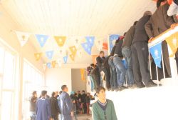 Yine aynı salon yine aynı manzara