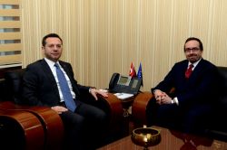 ABD Büyükelçisi, Diyarbakır valisini ziyaret etti