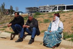 Hasta ve yakınları bekleme salonu istiyor