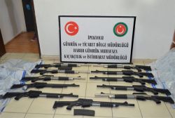 Sahipsiz kutudan silah çıktı