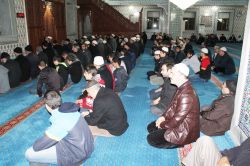 Bingöl’de hafızlardan sabah namazında ‘Kuran ziyafeti’