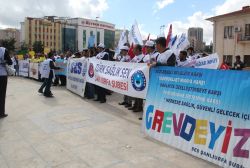 Sağlıkçıların iş bırakma eylemi, Şanlıurfa'da halkı zor durumda bıraktı