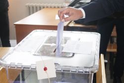 Seçmen listeleri askıya çıktı