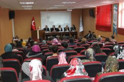Bitlis Eren üniversitesi’nde ‘100.Yılında Çanakkale Savaşları’ paneli