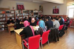 Yüzüncü Yıl Üniversitesi Van Meslek Yüksekokulu’nda okuma saati etkinliği