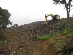 Bursa Büyükşehir Belediyesi ilçe çöplüklerini rehabilite ediyor