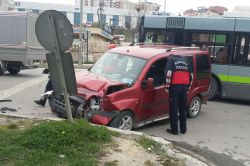 Darıca kavşağında kaza: 2 yaralı
