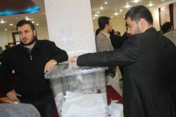 Mardinli STK'lar AK Parti adayları için sandık başına gitti