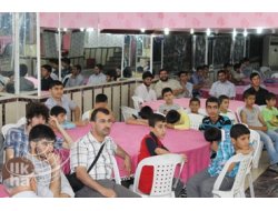 Dersenelerden Korsan olarak devam etme kararı