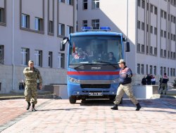 Diyarbakır'da 8 kişinin öldüğü dava duruşması Sivas'ta yapıldı