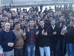 Gaziantep Başpınar Organize Sanayi Bölgesinde zam alamayan işçiler eylem yaptı