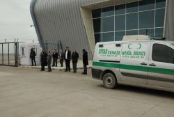 Almanya’dan getirilen cenaze İstanbul’da karıştı