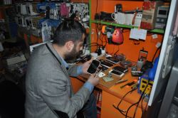 Batman halkından elektrik kesintilerine tepki