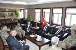 Batman ve Siirt Valileri DİKA için Şırnak’ta