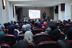 Batman’da “İletişim ve Bilinçli Medya Kullanımı” semineri verildi