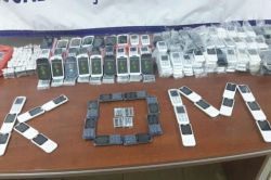 Batman’da 65 bin TL değerinde kaçak telefon ele geçirildi