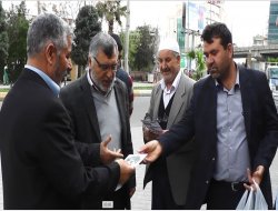 Peygamber Sevdalıları esnafa siyer kitabı dağıttı