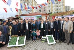 Gaziantep’te çiftçilere biber ve domates fidesi dağıtıldı