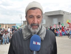 Mevlid etkinliğinden sonra köy halkı duygularını paylaştı